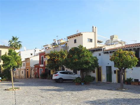 Simple Science: How to Make a Volcano with Kids