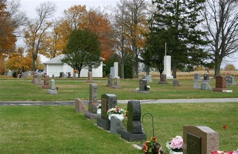 Green Mound Cemetery In New Madison Ohio Find A Grave Cemetery