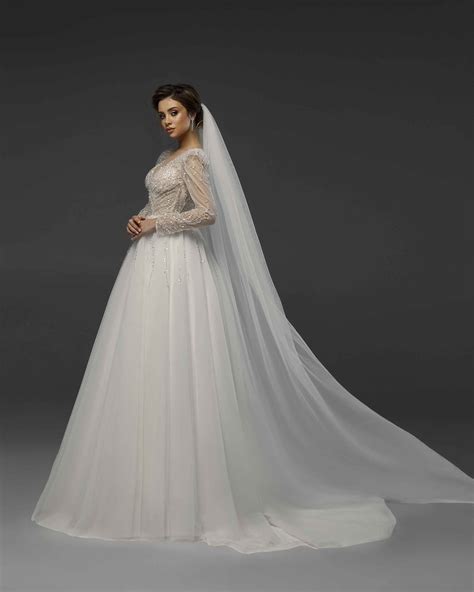 A Line Bridal Gown Wedding Dress With Classic Long Sleeve Plunging