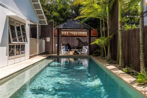 If you don't find exactly what you're looking for, you can use the modify search feature or use our advanced search. Cape Cod Inspired Chatham Beach House | Swimming pool ...