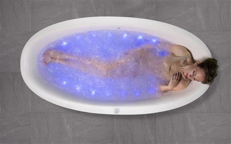 Aquatica Sensuality Mini F Wht Relax Solid Surface Air Massage Bathtub
