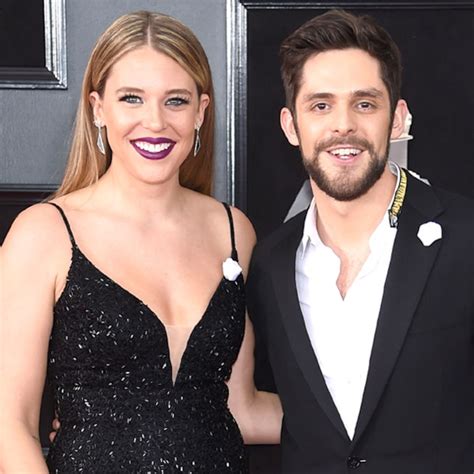 Thomas Rhett And Lauren Akins Gush Over Daughters At Grammys 2018 E Online