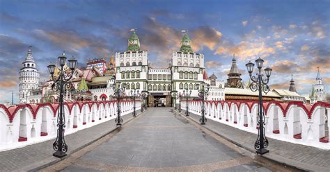 Izmailovo Kremlin And Flea Market Private Tour With Pick Up In Moscow