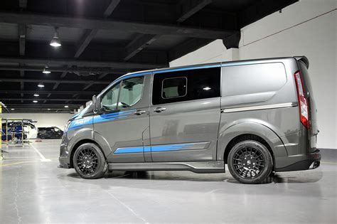 Ford Transit Custom Ms Rt 2017 170hp Dciv Automatic Review Parkers