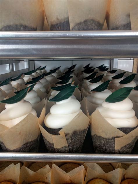 Joanna Gaines New Bakery Is Even More Spectacular Than You Imagined Cupcake Frosting Bakery