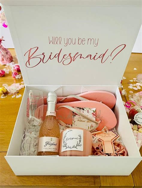 Best Bridesmaid Proposal Boxes What To Put In Them Hitched Co Uk