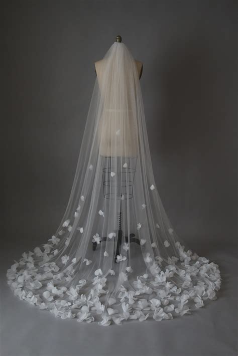 Melbourne Wedding Veils Clo 3d Flower Veil Bridal Veils By Kim Alpha