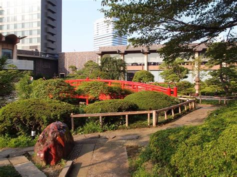 The Japanese Garden Of Hotel New Otani Japan Airlines