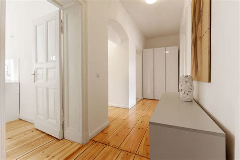 Du willst eine neue wohnung in berlin mieten? Möblierte 3-Zimmer-Wohnung in der Inselstraße Berlin Mitte