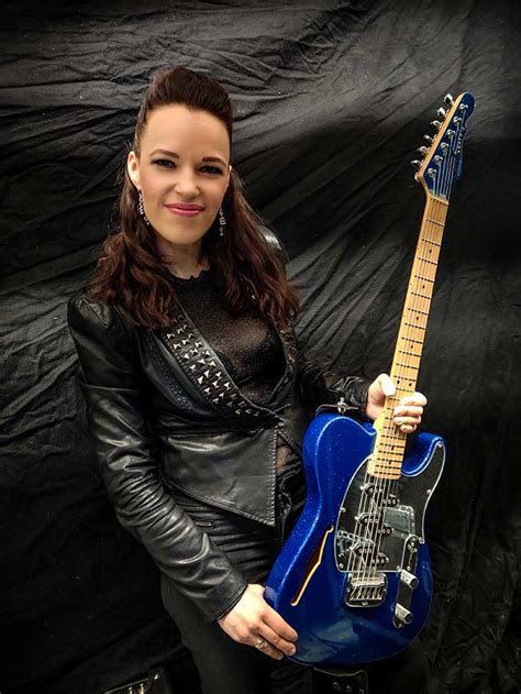 We won't have to do that. Erja Lyytinen "Lockdown Live 2020" & February 2021 UK Tour
