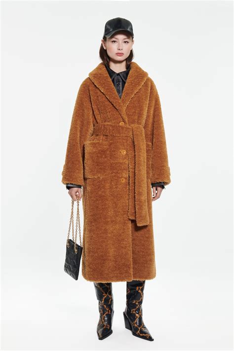 Tinley Coat Nougat | Stand Studio