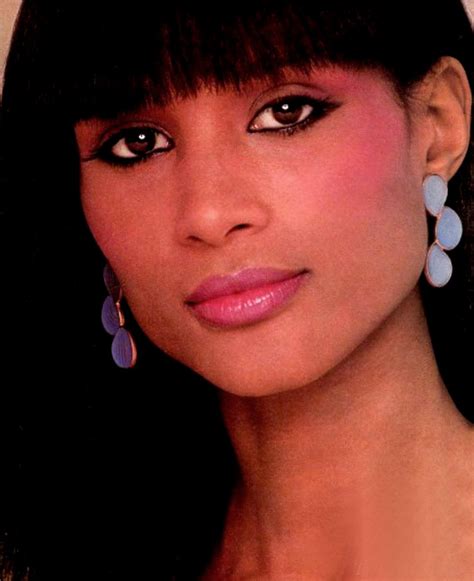 Beverly Johnson Photo 30 Of 36 Pics Wallpaper Photo 397640 Theplace2