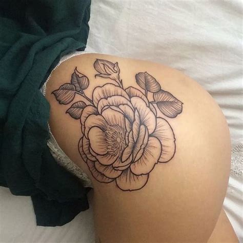 fotos de tatuajes en las nalgas de las chicas hermosos diseños