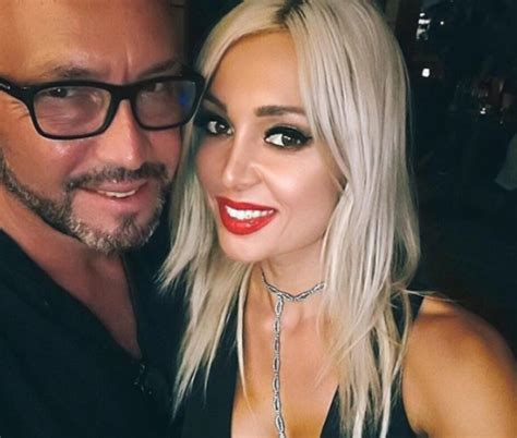 Born 28 april 1960) is an italian football manager and former player who last managed serie a club cagliari. Moglie Walter Zenga, che spettacolo Raluca Rebedea: le ...