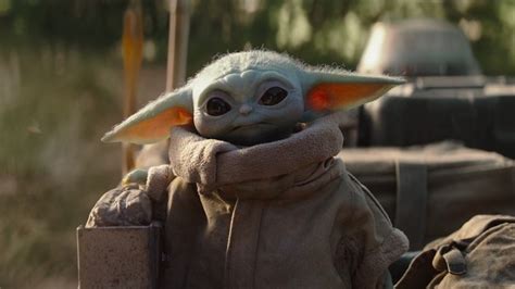 22 Baby Yoda Captions For Your Memes And Otherworldly Selfies