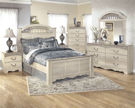 This set includes one king storage bed, one dresser with mirror and one nightstand. Discontinued Ashley Furniture Bedroom Sets Home Reviews ...