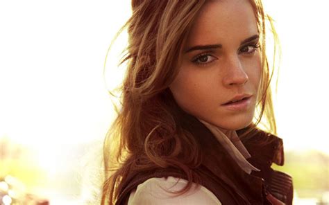 25 Extremely Sexy Emma Watson Pics Gallery Ebaum S World