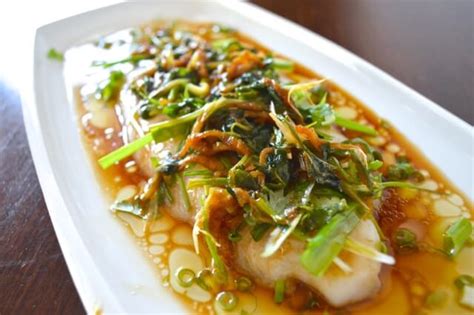 I mean, how many times can you eat baked or grilled chicken in 1 week. CHINESE STYLE STEAMED FISH Recipe