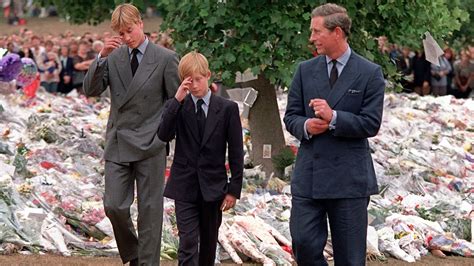 Prinzessin diana und prinz charles in norddeutschland (1987). The Anniversary of Princess Di's Death Lives On