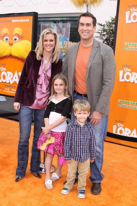 Who Is Rob Riggle Wife Heres Everything About His Married Life