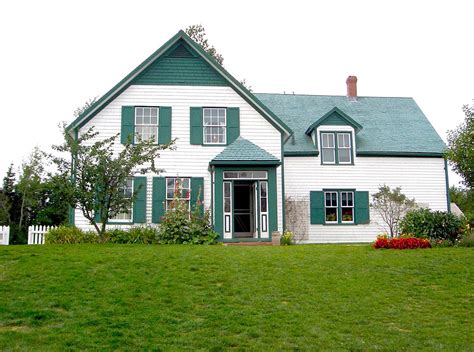 A tour of the sites made famous by lm montgomery's book series about growing up on as a child, i fell in love with anne of green gables and l.m. Prince Edward Island Camping and Anne of Green Gables