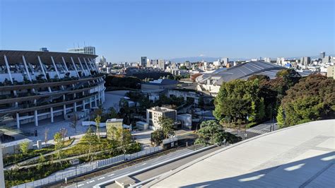 National stadium ）は、東京都新宿区の国立霞ヶ丘競技場内にあった、独立行政法人 日本スポーツ振興センター (jsc) によって運営される陸上競技場および球技場。 新国立競技場を上から堪能 | トライアスロン triathlontech