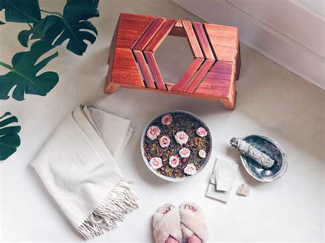 Let's start the year right by investing in yourself. Vaginal Steam (Yoni Steam) Practitioner Class - 21 JUN 2020