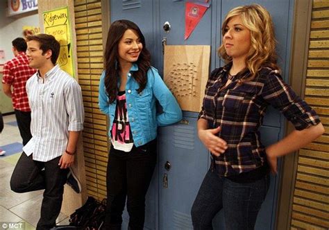Sam Icarly Cast Now ICarly Characters Then And Now At The Same Time She Has An Intense