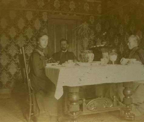 35 Found Photos Capture Edwardian People in Their Houses ~ Vintage Everyday