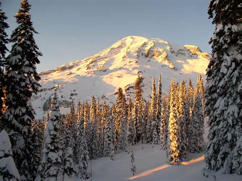 Mt Rainier Announces Winter Hours
