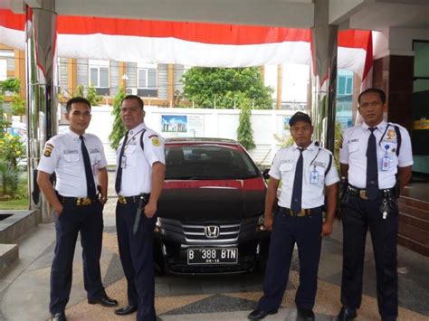 Jul 11, 2021 · read more cara melamr satpam.ke bank ~ cara melamar ke pt. satpam keren: SATPAM BANK BTN JAMBI
