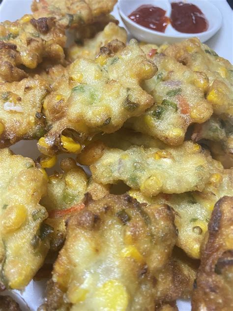 Mungkin dahulu kue cucur hanya disajikan dalam bentuk sederhana dengan. Resepi Cucur Jagung Krap Krup Rangup | Resepi.My