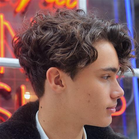 Some of the styling curly hair men ideas may inspire you. European Haircuts For Men: 2021 Trends