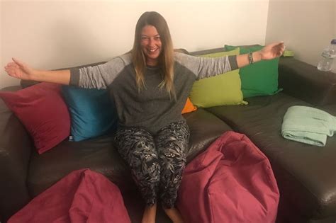Meet The Professional Cuddler Who Earns £55 A Hour For Giving Hugs