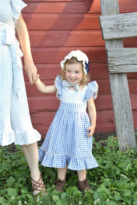 Farm Girl Fashion {how To Simplify Your Wardrobe And An Elestory Review} Bryarton Farm