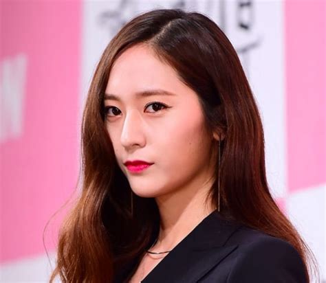 Bride of the water god 1. f(x)'s Krystal Talks About Taking On Goddess Role On ...