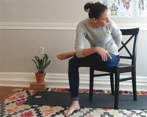 Stretches To Do While Seated — Dr Caitlin Redding