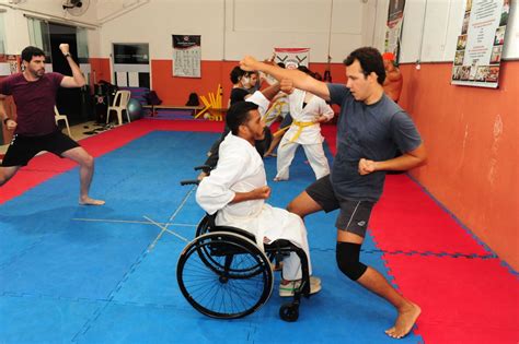 Karatê Adaptado Promove Inclusão De Atletas Com Deficiência Barretos News