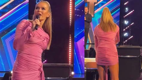 Amanda Holden Had Awkward Wardrobe Malfunction During Britains Got