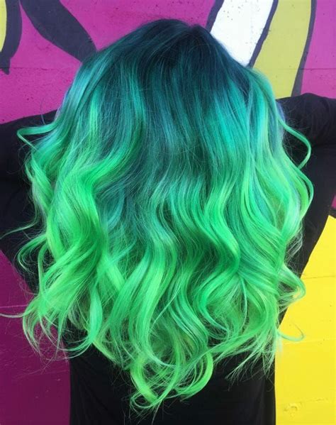 32 Cute Dyed Haircuts To Try Right Now Ninja Cosmico Hair Styles
