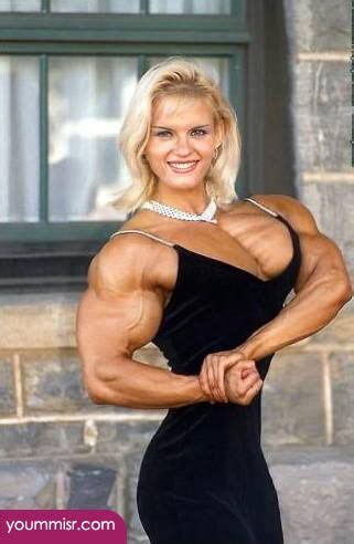 Biggest Bodybuilder In The World Women