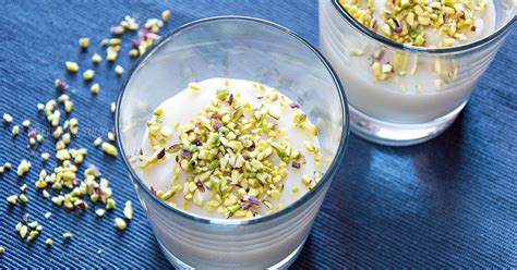 You can try using flavored almond milk, but make sure that it is unsweetened, otherwise your ice cream will end up too sweet. Sicilian Almond Milk Pudding {Biancomangiare} - Italian Recipe Book | Recipe in 2020 | Almond ...