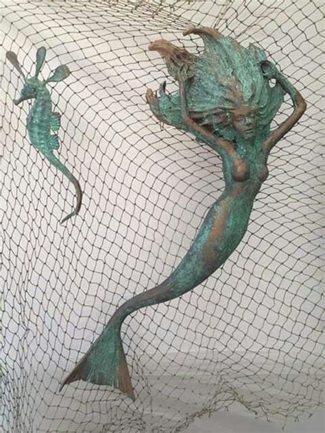 Pin By Boho Vik On Mermaids Mermaid Lizard Animals