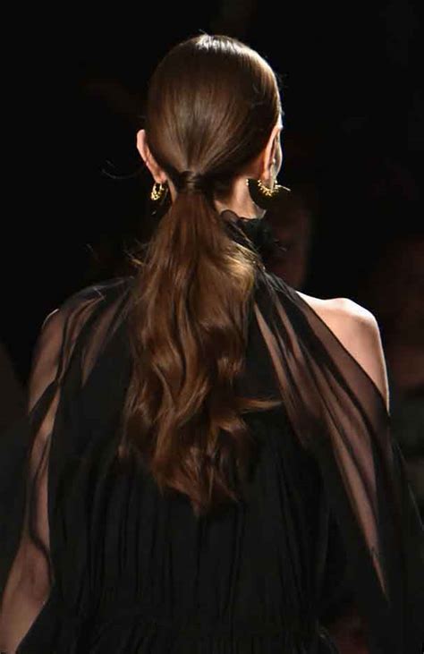 A good hairstyle really transforms the outlook of a person and affects the overall appearance. 50+ Best Medium Length Haircuts in 2021 - Short Haircut
