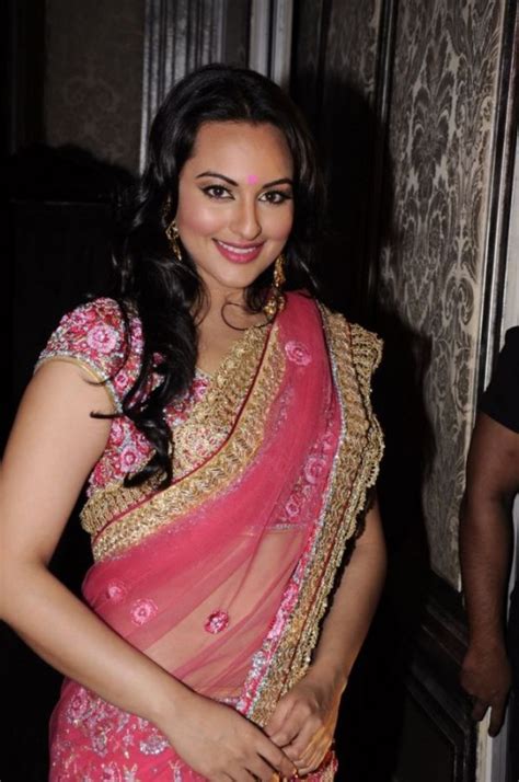 Sonakshi Sinha Latest Pics In Pink Saree Tollywood Stars