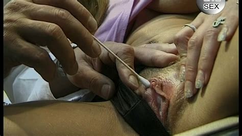 arzt fickt patientin vor der untersuchung free hd porn 79 xhamster