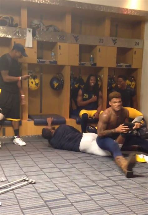 West Virginia Players Wrestle Wwe Style In Locker Room