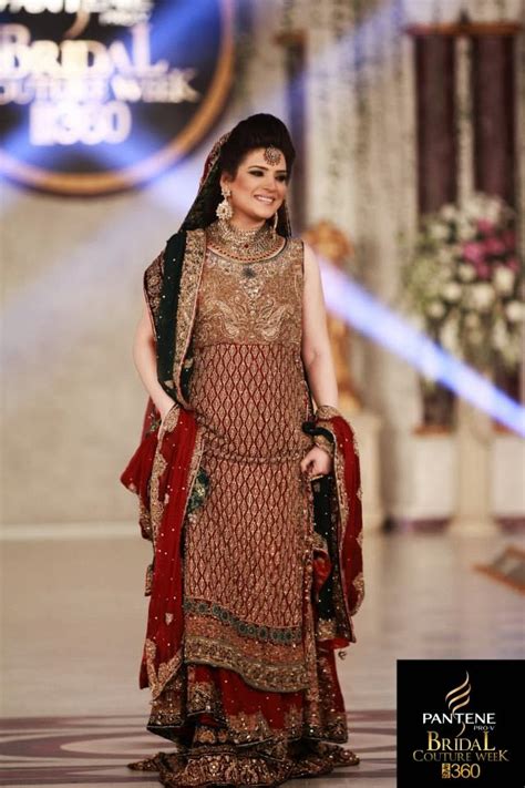 Starting from maayun girls in latest trends wear chunri style stuff or yellow; Latest Pakistani Bridal Dresses - Style Arena
