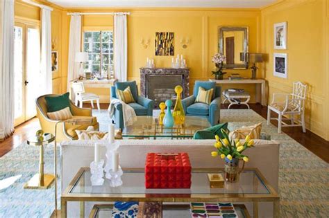 You could use some outdoor inspiration for your living room and this means you can recreate the natural décor by using color. 20 Charming Blue and Yellow Living Room Design Ideas - Rilane
