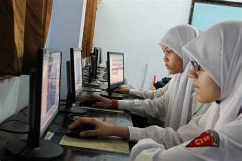 Teknik Infomatika Peran It Dalam Bidang Pendidikan